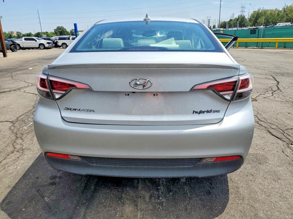 2017 HYUNDAI SONATA HYBRID SE 6