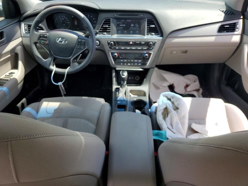 2017 HYUNDAI SONATA HYBRID SE 8