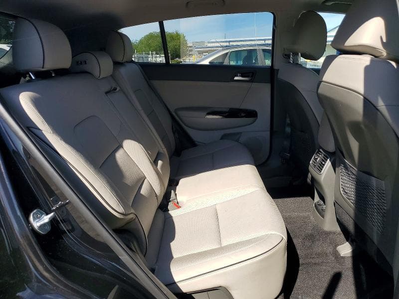 2018 KIA SPORTAGE EX 11