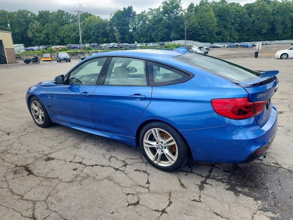 2019 BMW 330XI GT 2