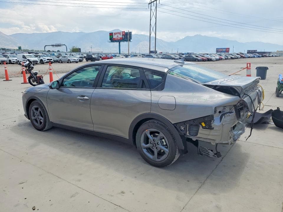 2026 KIA K4 LXS 2
