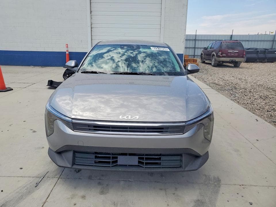 2026 KIA K4 LXS 5