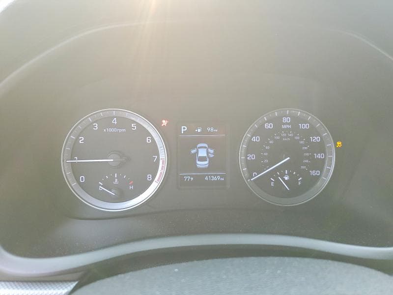 2019 HYUNDAI SONATA SE 9
