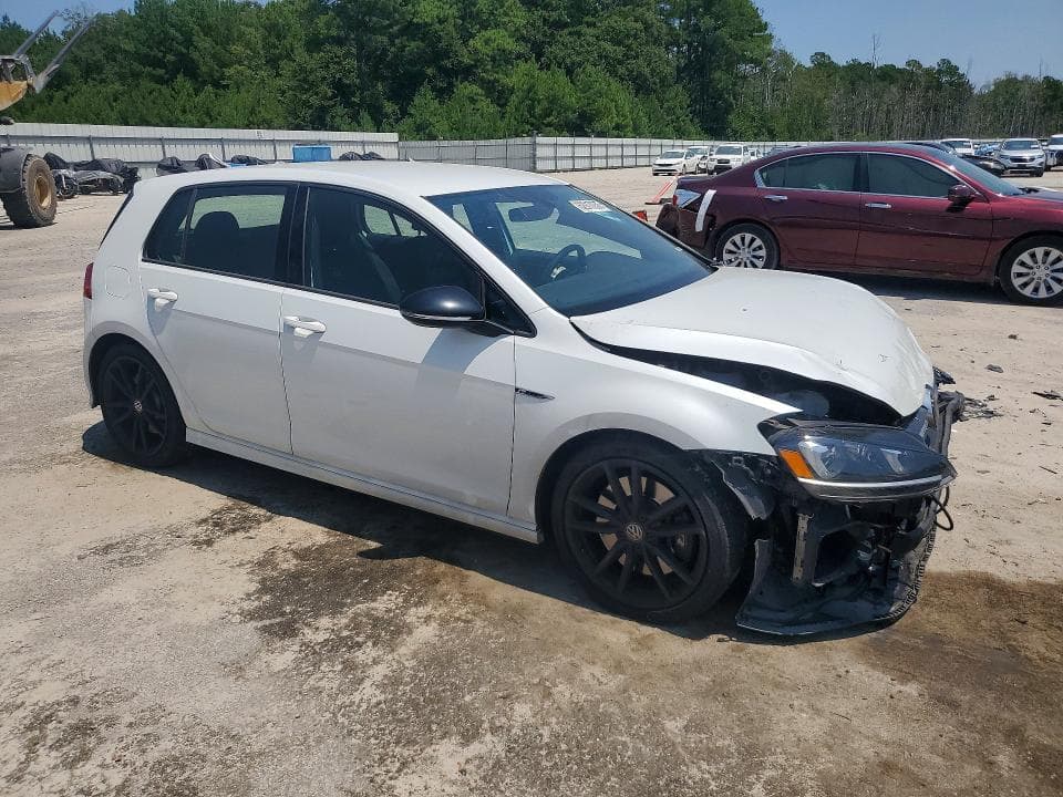 2017 VOLKSWAGEN GOLF R 4