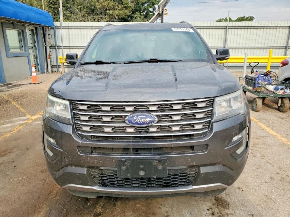 2017 FORD EXPLORER XLT 5