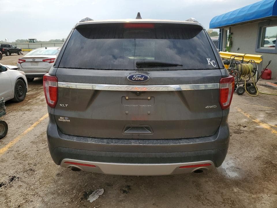 2017 FORD EXPLORER XLT 6