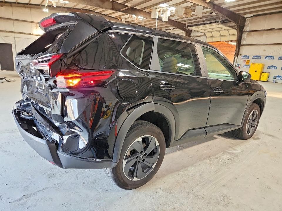 2025 NISSAN ROGUE SV 3