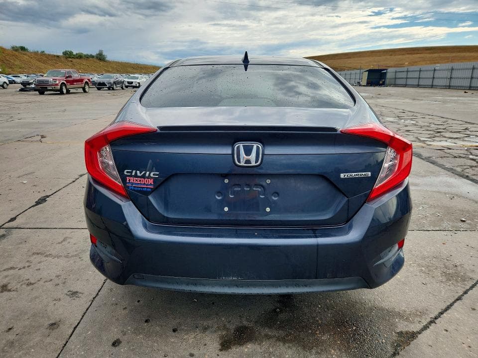 2018 HONDA CIVIC TOURING 6
