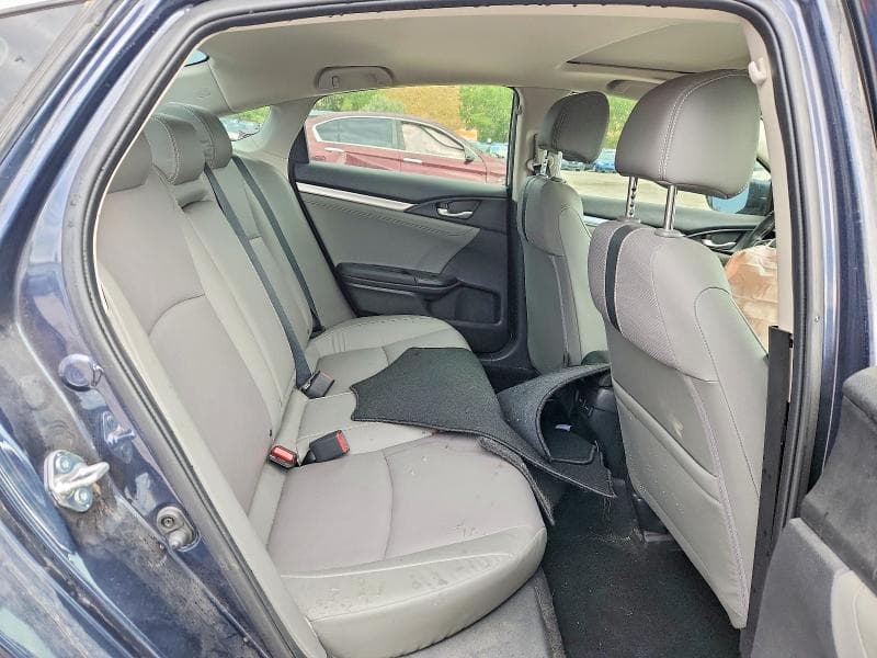 2018 HONDA CIVIC TOURING 10