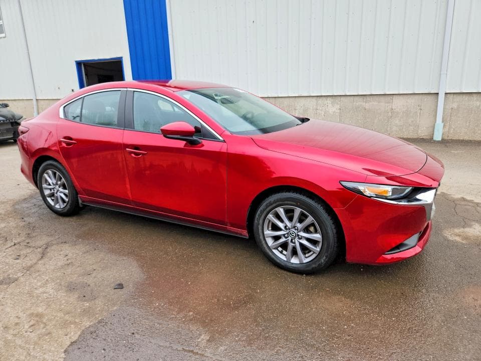 2021 MAZDA 3 SELECT 4