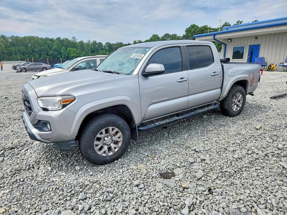2019 TOYOTA TACOMA SR5 V6 - 1