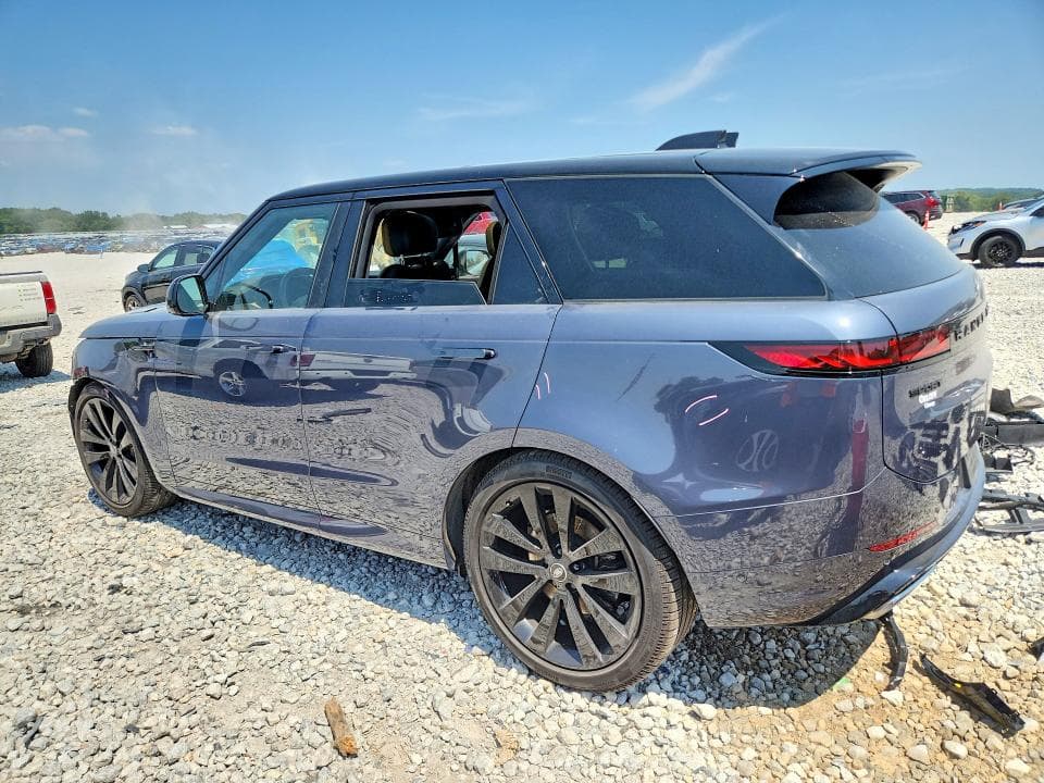 2025 LAND ROVER RANGE ROVER SPORT DYNAMIC SE 2