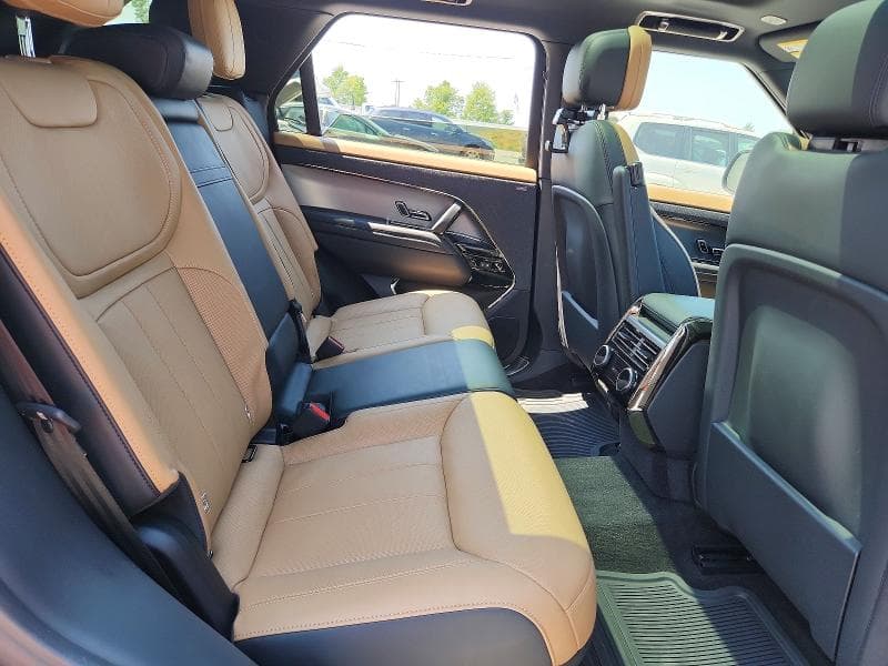2025 LAND ROVER RANGE ROVER SPORT DYNAMIC SE 11