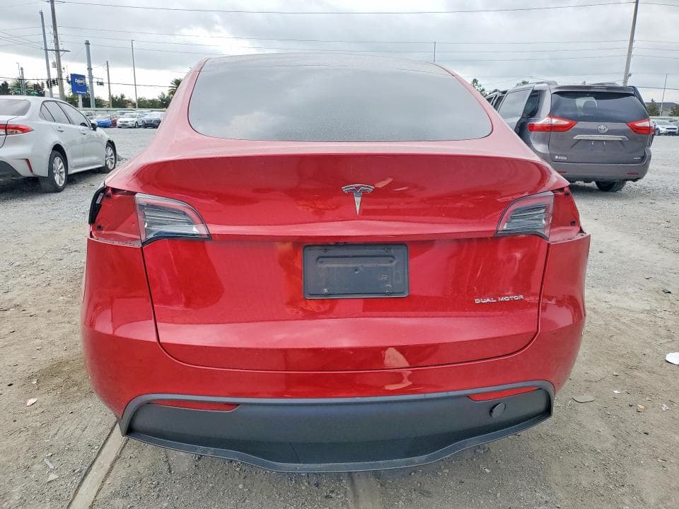 2023 TESLA MODEL Y 6