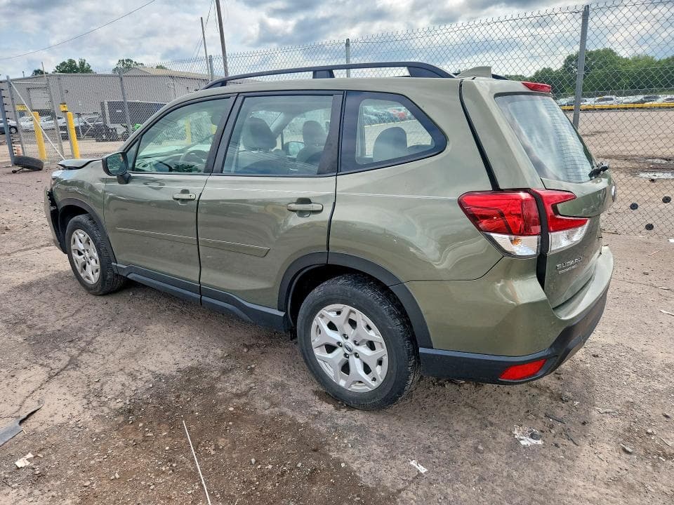 2021 SUBARU FORESTER 2