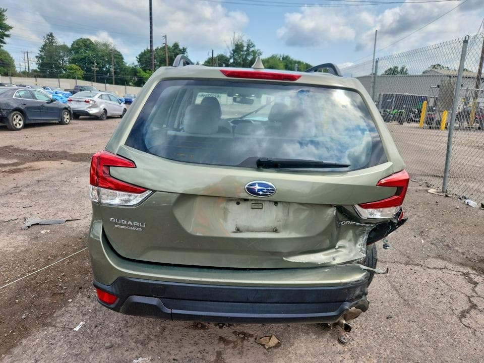 2021 SUBARU FORESTER 6