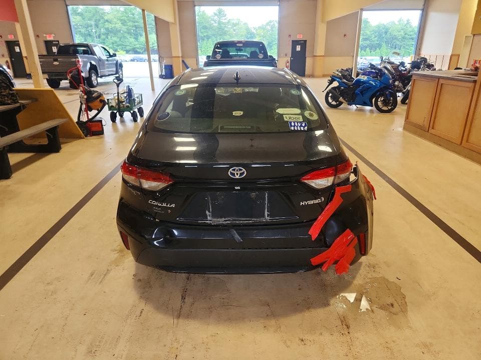 2021 TOYOTA COROLLA LE 6