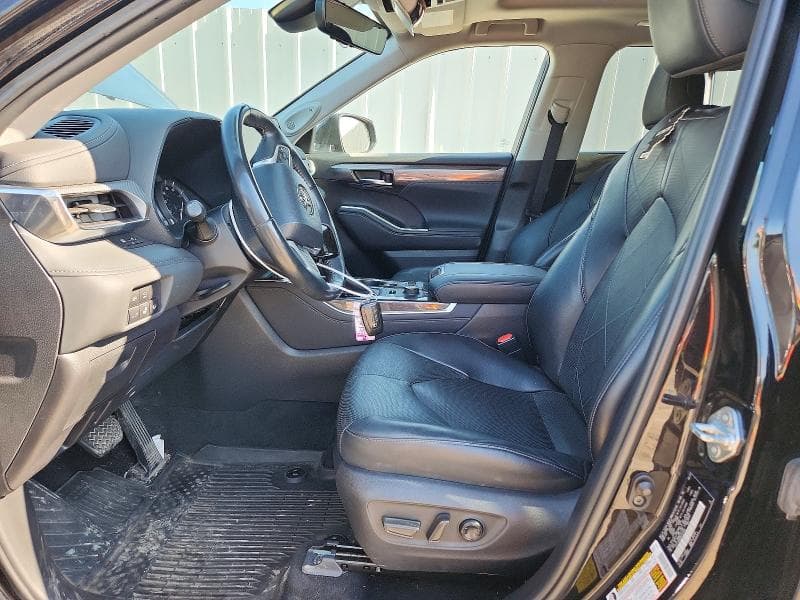 2022 TOYOTA HIGHLANDER PLATINUM 7