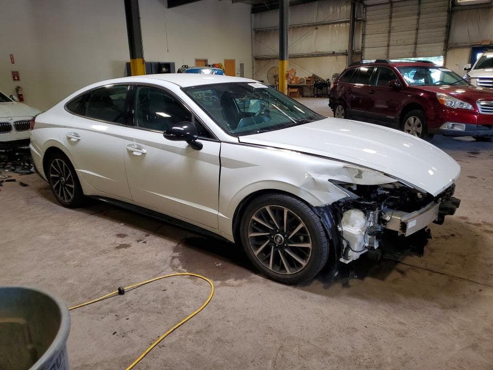 2020 HYUNDAI SONATA SEL PLUS 4