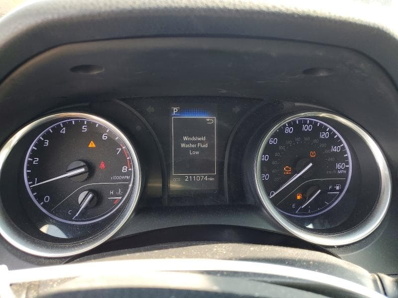 2018 TOYOTA CAMRY LE 9