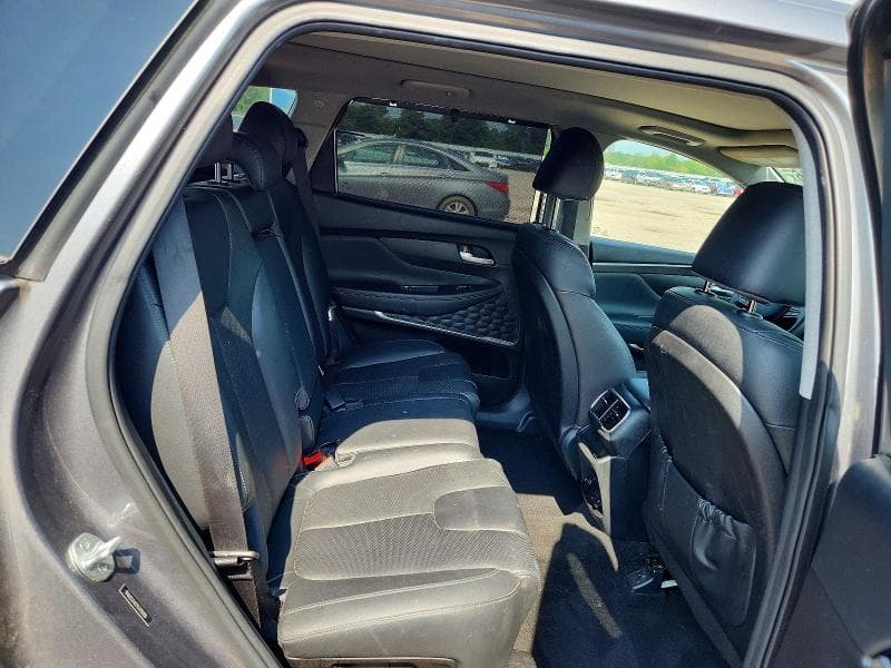 2020 HYUNDAI SANTA FE LIMITED 11