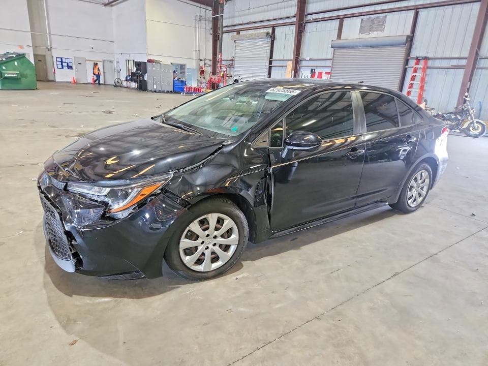 2021 TOYOTA COROLLA LE - 1