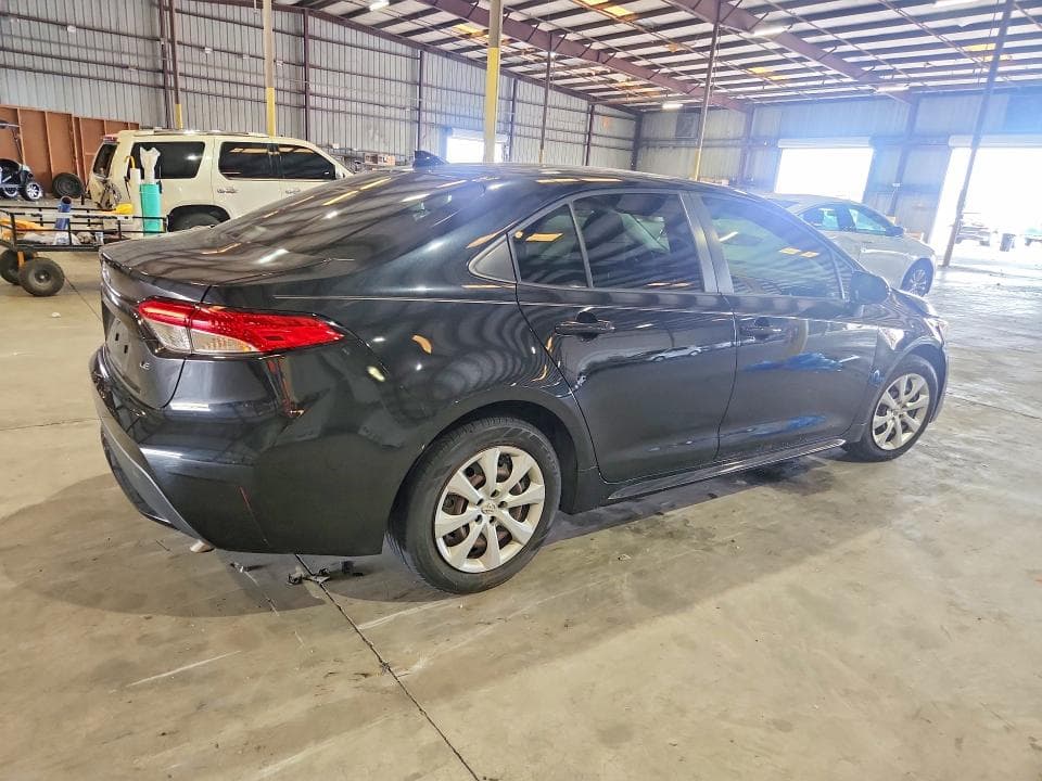 2021 TOYOTA COROLLA LE 3