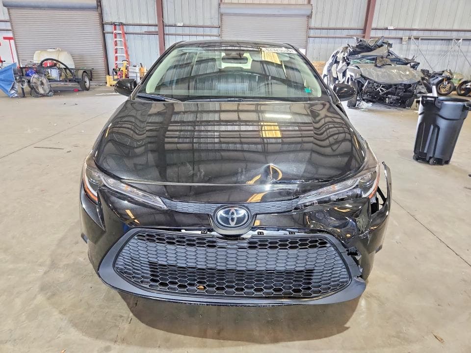 2021 TOYOTA COROLLA LE 5