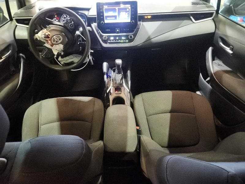 2021 TOYOTA COROLLA LE 8