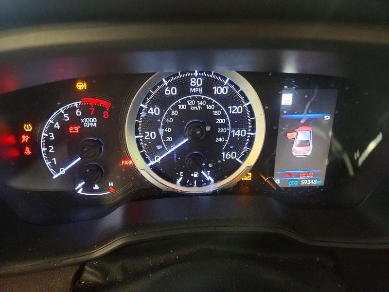 2021 TOYOTA COROLLA LE 9