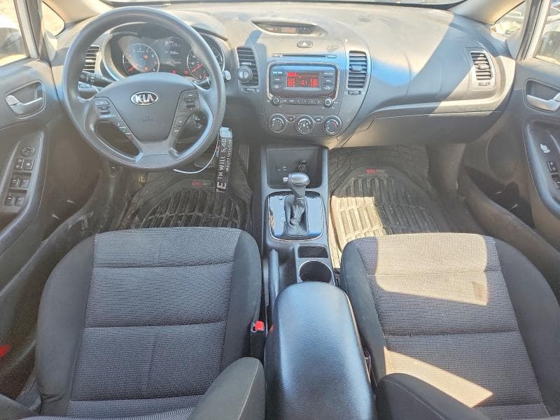 2017 KIA FORTE LX 8