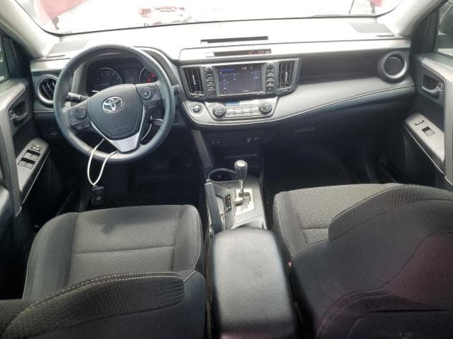 2018 TOYOTA RAV4 XLE 8