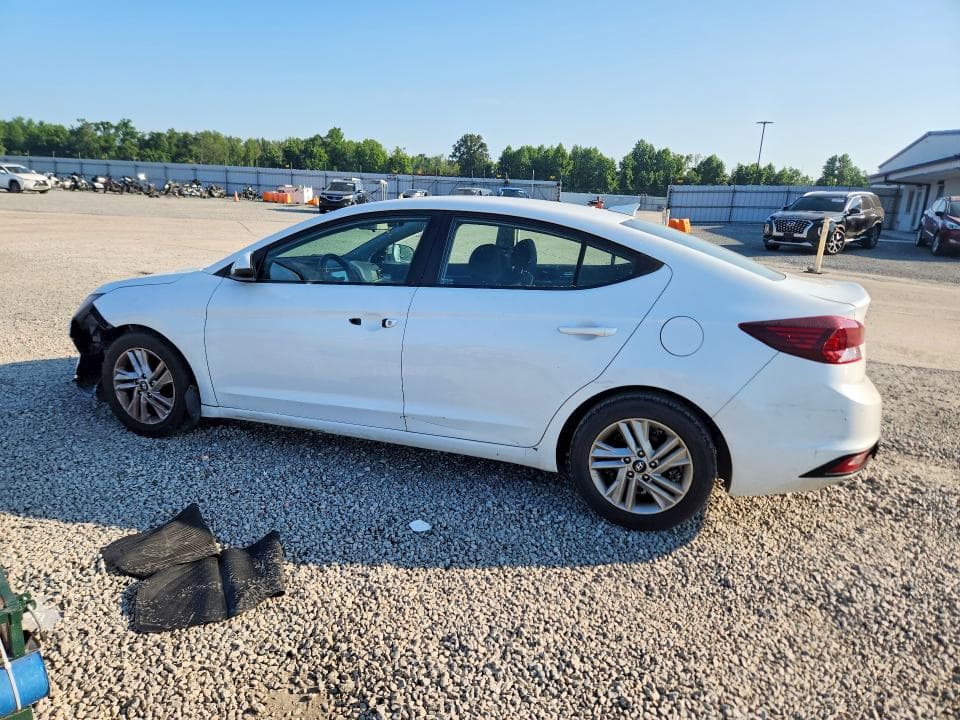 2020 HYUNDAI ELANTRA SEL 2