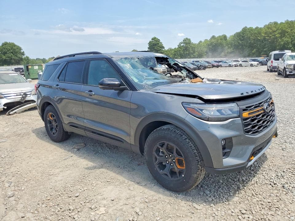 2026 FORD EXPLORER TREMOR 4