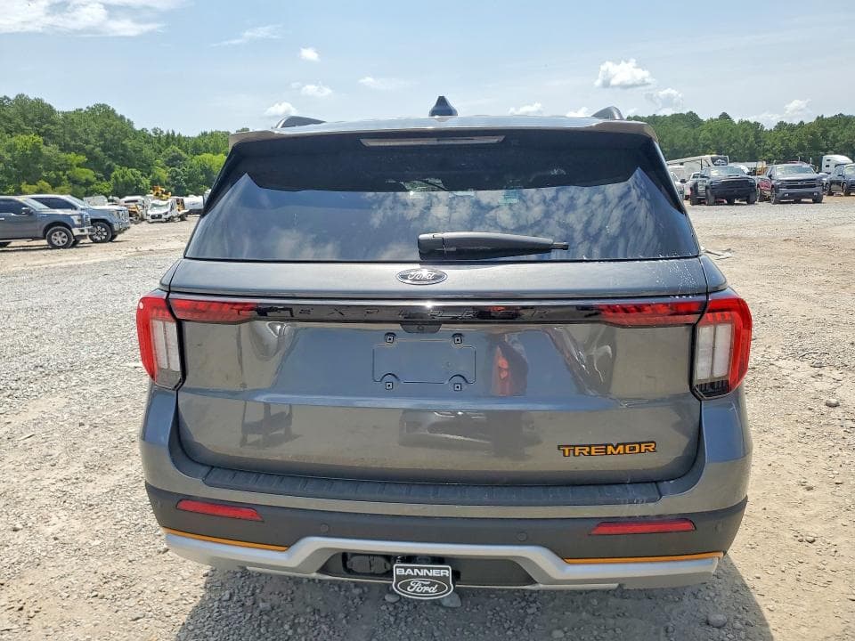 2026 FORD EXPLORER TREMOR 6
