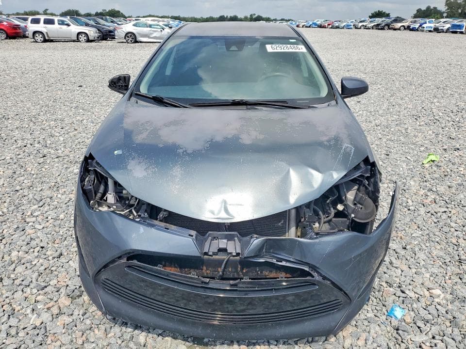 2017 TOYOTA COROLLA LE 5