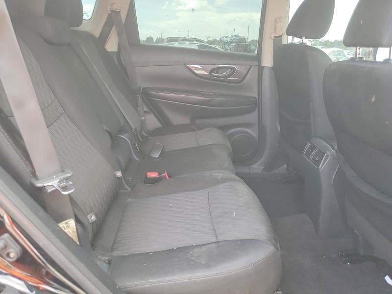 2019 NISSAN ROGUE SV 11