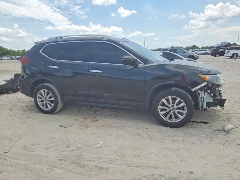 2019 NISSAN ROGUE SV 4