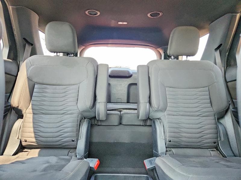 2020 FORD EXPLORER XLT 10