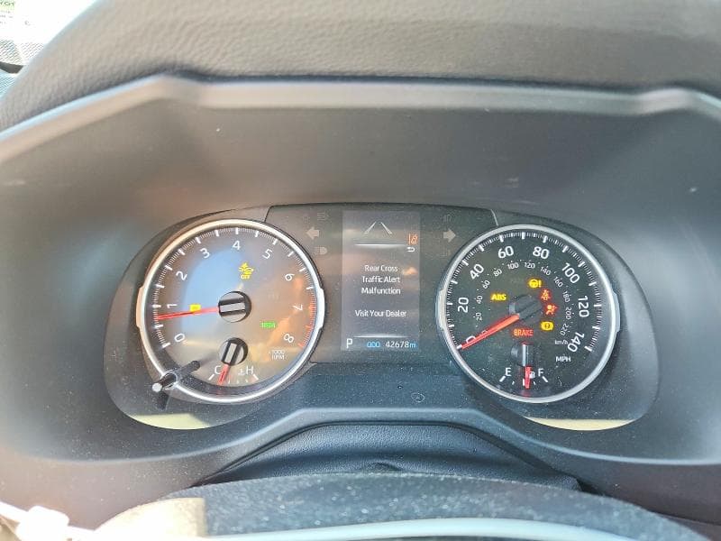 2019 TOYOTA RAV4 LE 9