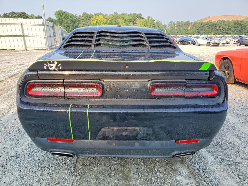 2021 DODGE CHALLENGER SXT 6