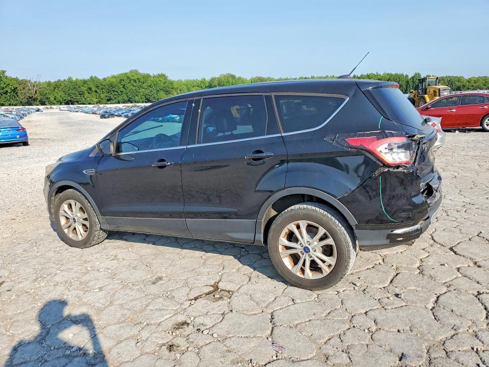2017 FORD ESCAPE SE 2