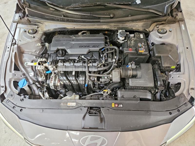 2025 HYUNDAI ELANTRA SEL 11