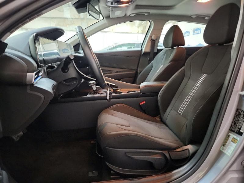 2025 HYUNDAI ELANTRA SEL 7