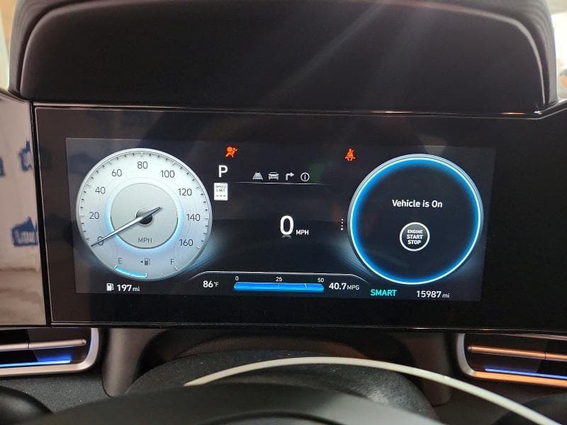 2025 HYUNDAI ELANTRA SEL 9