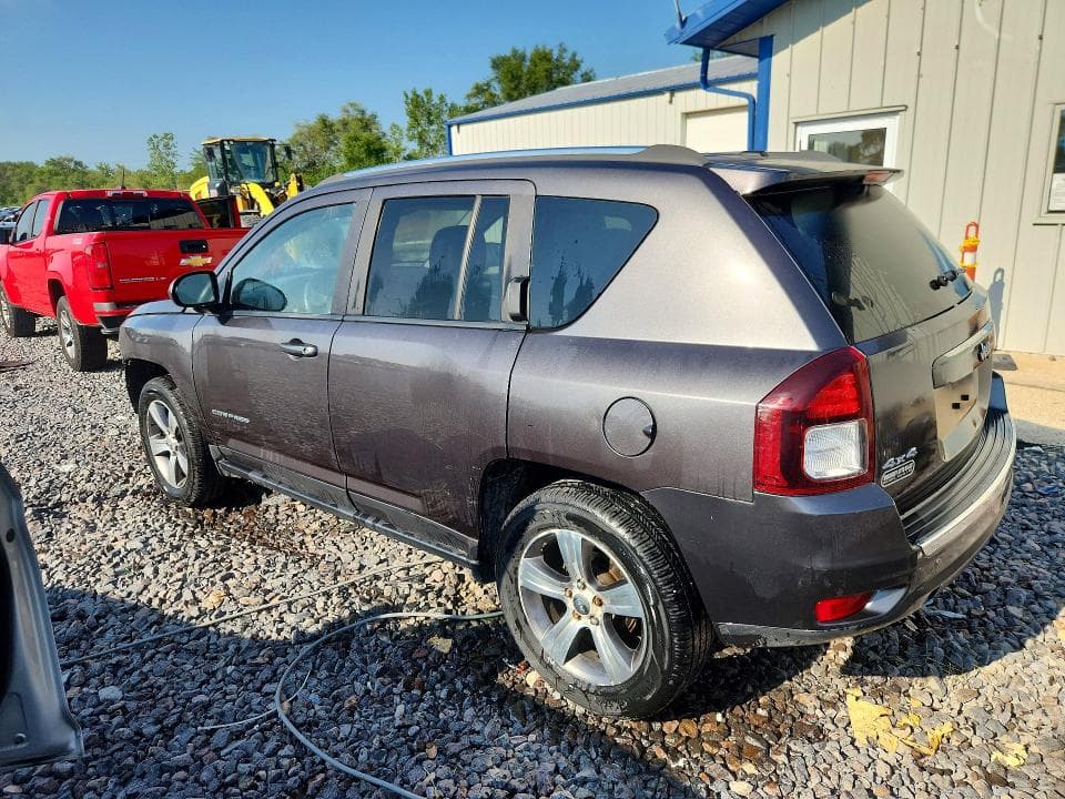2017 JEEP COMPASS LATITUDE 2