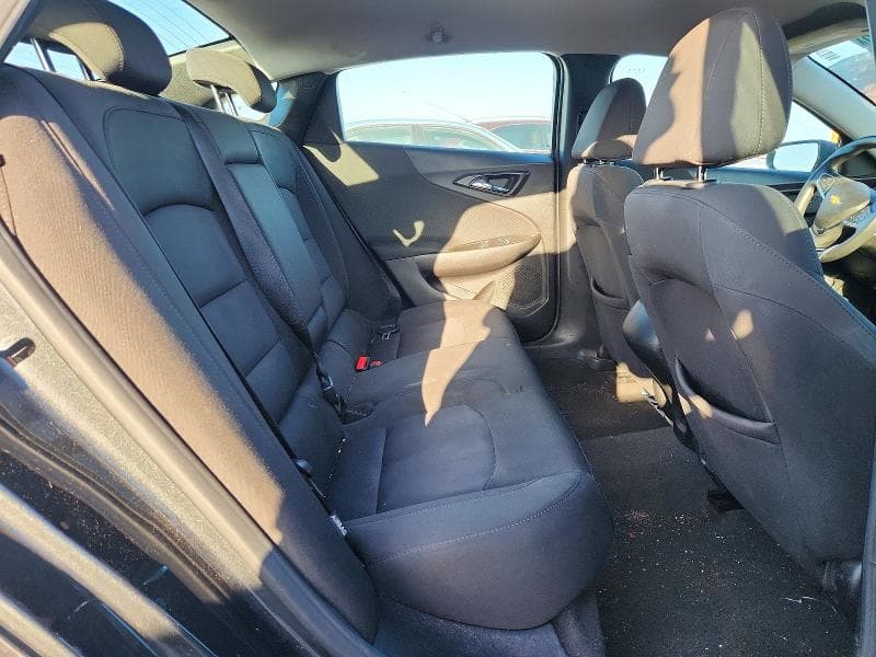 2018 CHEVROLET MALIBU LS 10
