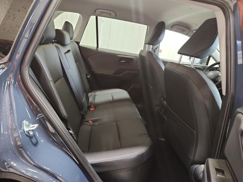 2026 TOYOTA RAV4 XLE PREMIUM 11