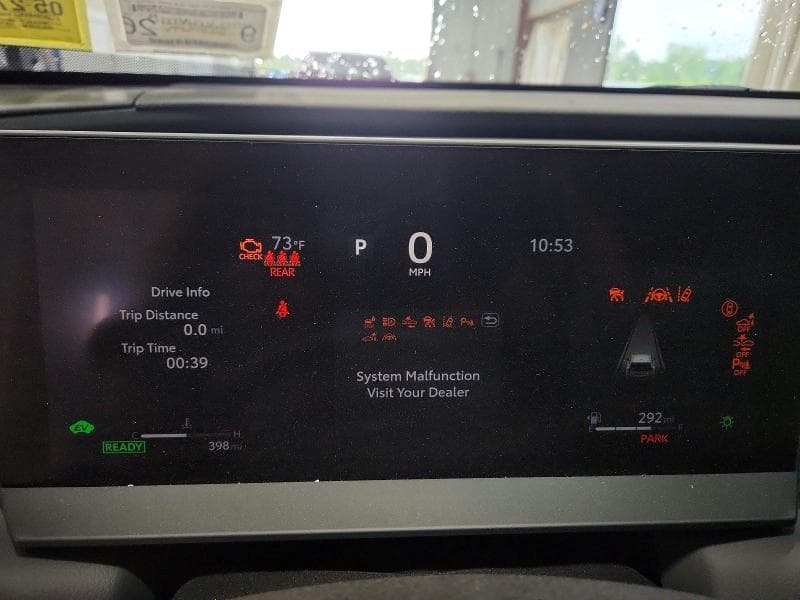 2026 TOYOTA RAV4 XLE PREMIUM 9