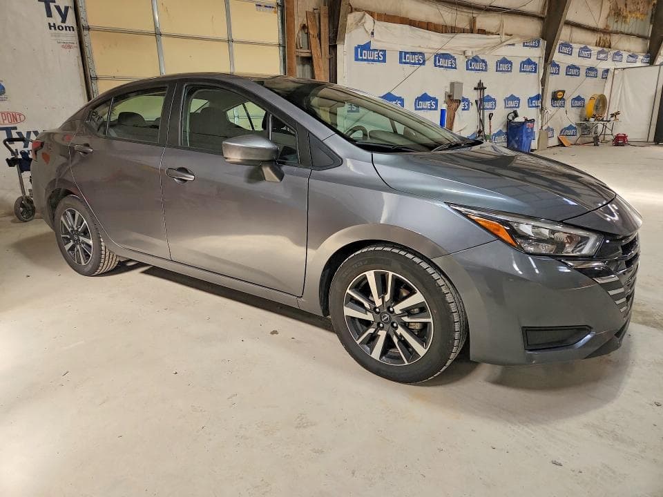 2025 NISSAN VERSA SV 4